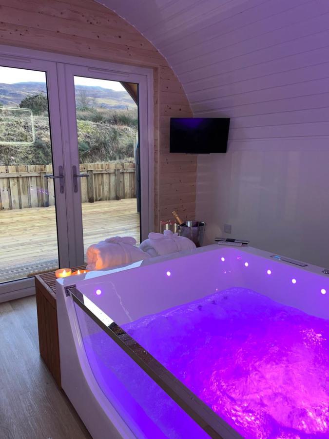 Apex Studio Pod & Jacuzzi Bath Fort William Exterior photo